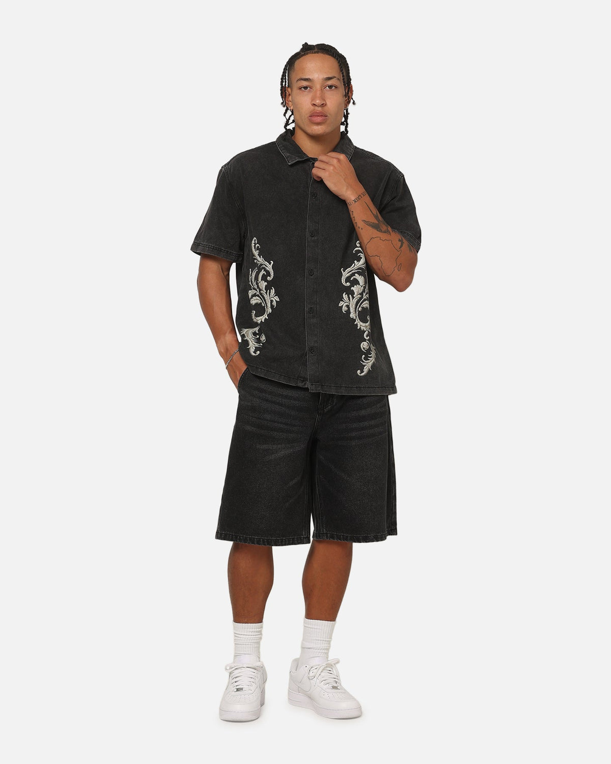 SAINT MORTA Saint Morta Baroque Button Up Shirt Black