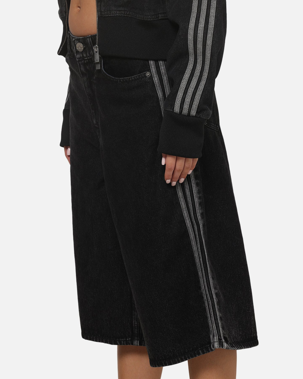 ADIDAS Original Adidas Women's Firebird Jorts True Black