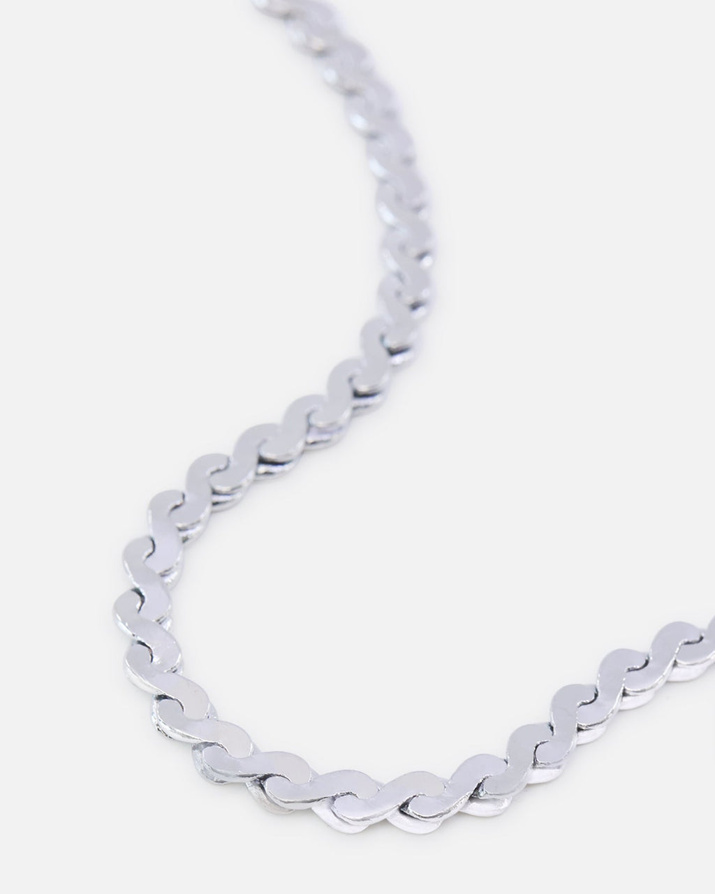 SAINT MORTA Saint Morta Infinity Bracelet White Gold