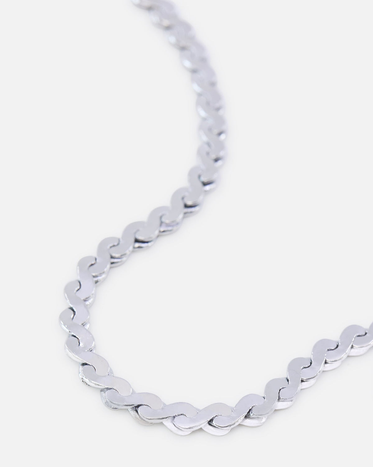 SAINT MORTA Saint Morta Infinity Bracelet White Gold