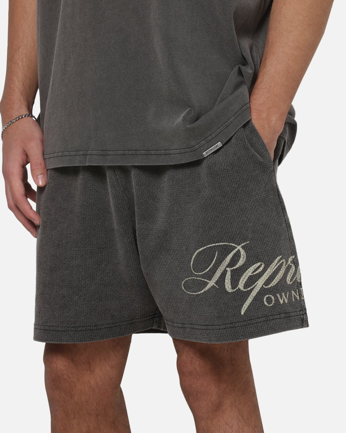 REPRESENT Represent Owners Club Script Shorts Vintage Grey