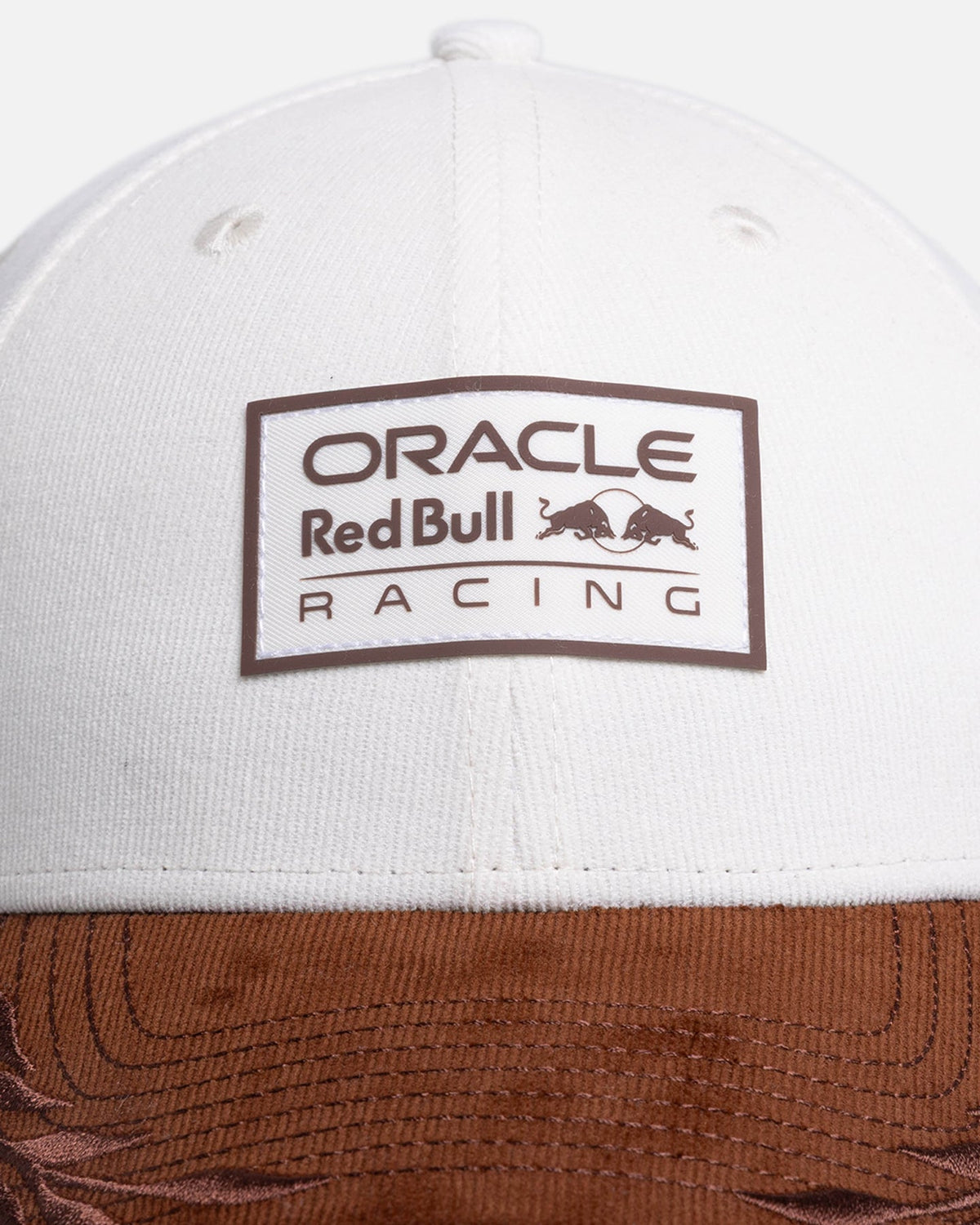 New Era Classic New Era X Red Bull Racing F1 'Contrast Visor' 9FORTY Strapback Light Beige