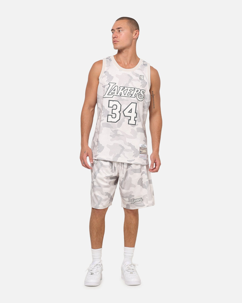 MITCHELL & NESS Mitchell & Ness Los Angeles Lakers Shaquille O'Neal #34 Snow Camo Energy Swingman Jersey Vintage White