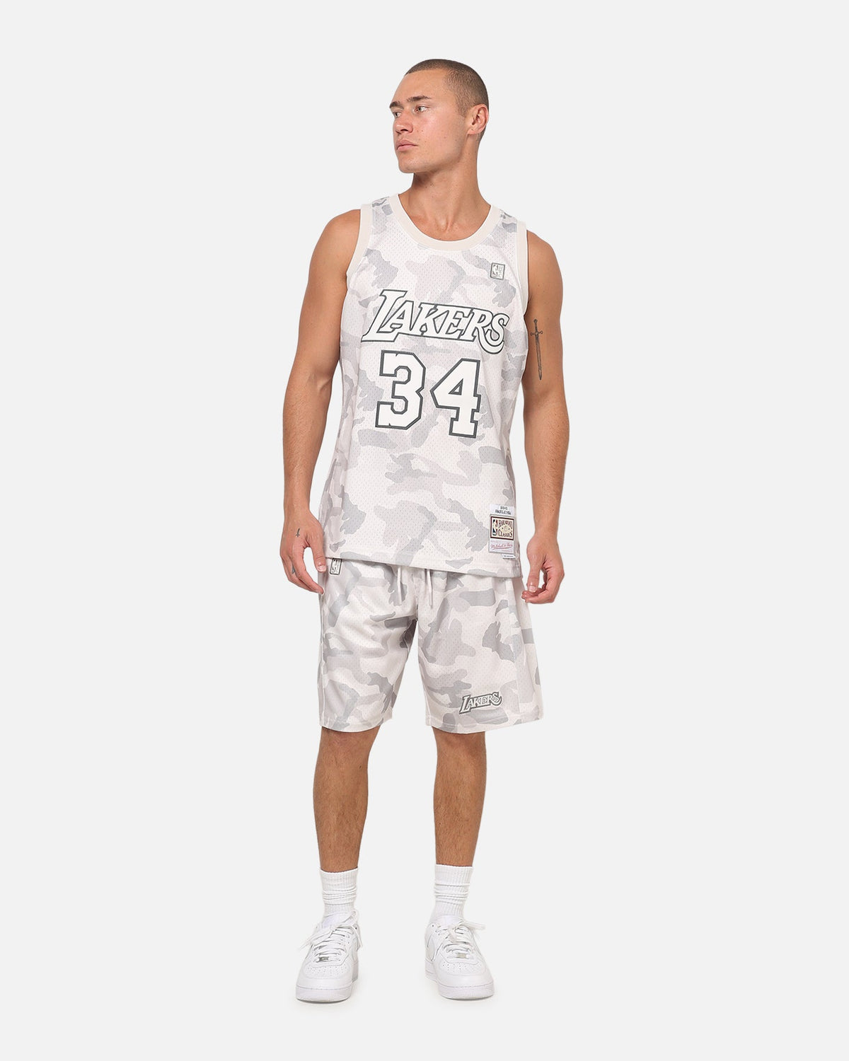MITCHELL & NESS Mitchell & Ness Los Angeles Lakers Shaquille O'Neal #34 Snow Camo Energy Swingman Jersey Vintage White