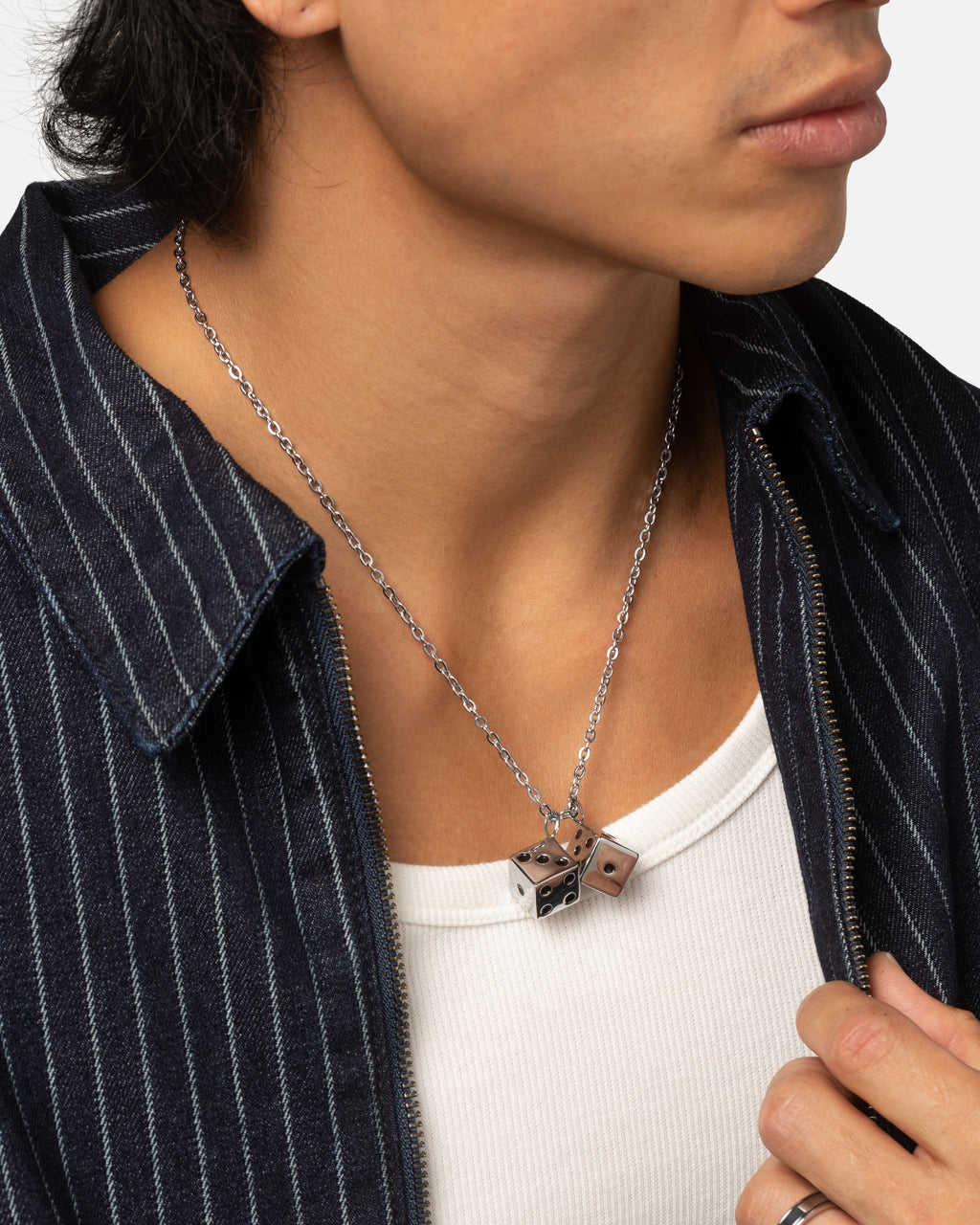 SAINT MORTA Saint Morta Dice Pendant Chain White Gold
