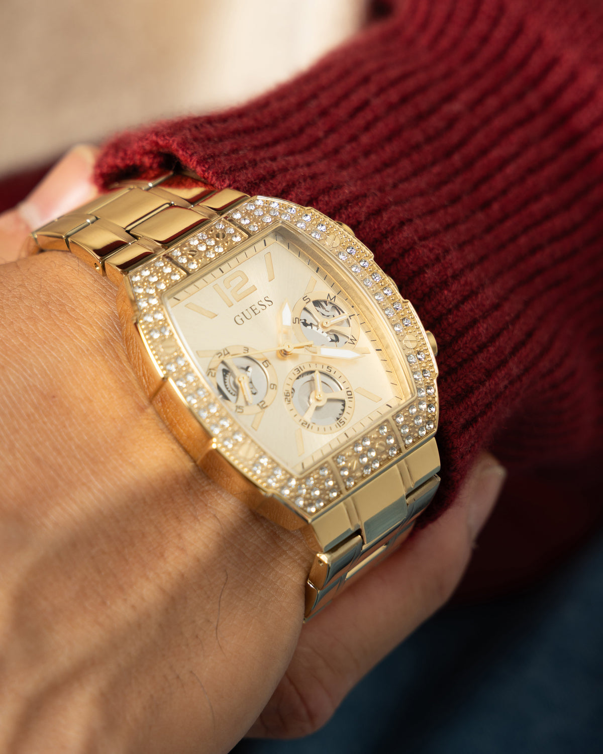 GUESS MAINLINE Official Guess Mainline Phoenix Watch Gold