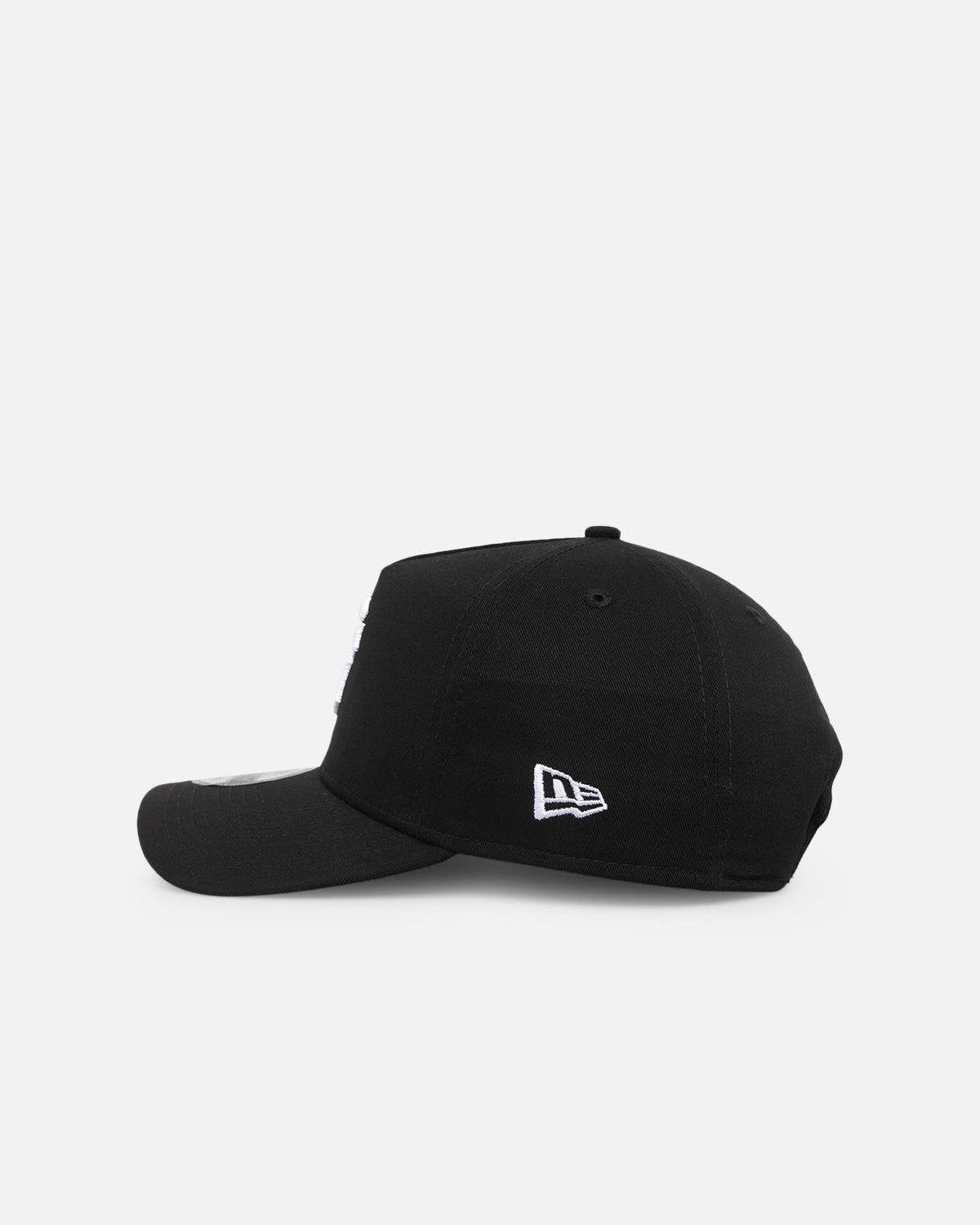 New Era New Era San Francisco Giants 'Black/White' 9FORTY A-Frame Snapback Black/White