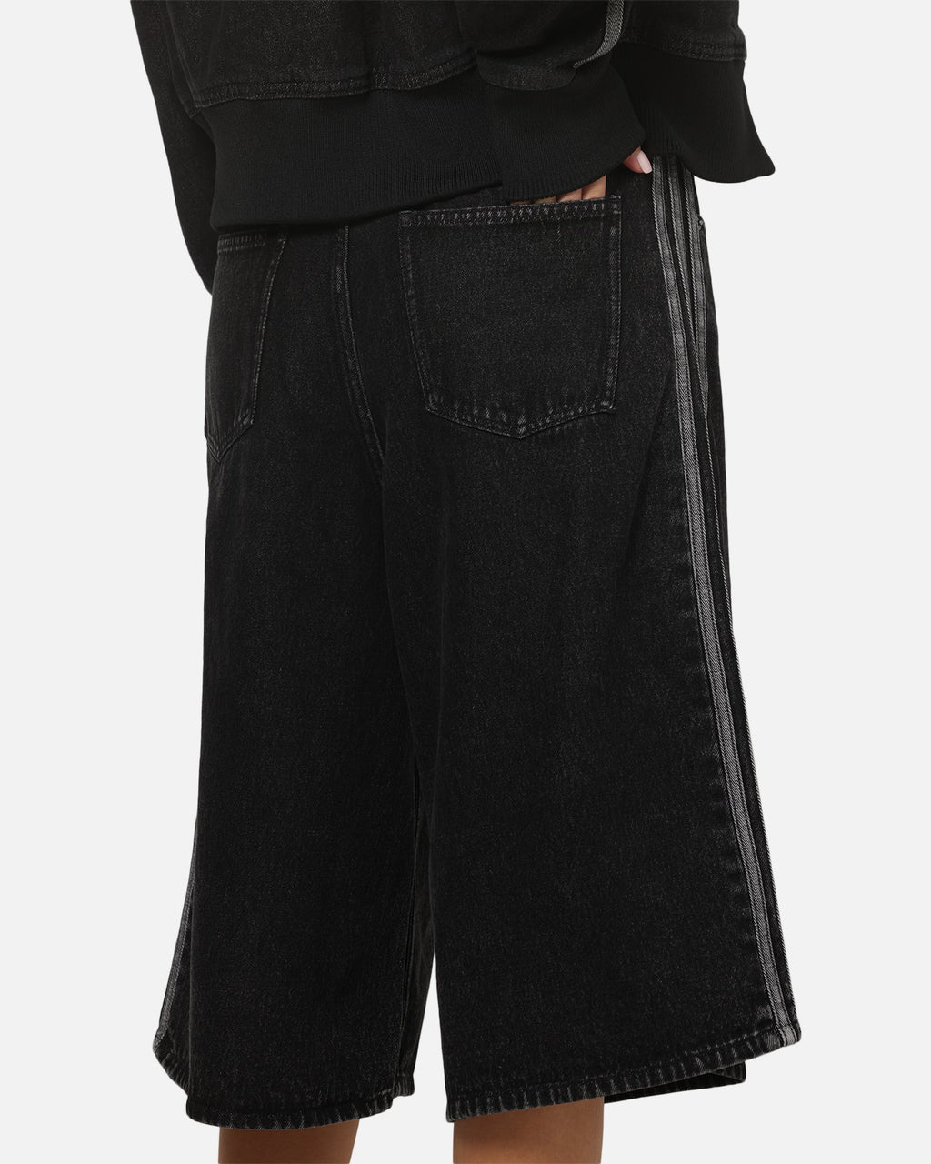 ADIDAS Original Adidas Women's Firebird Jorts True Black