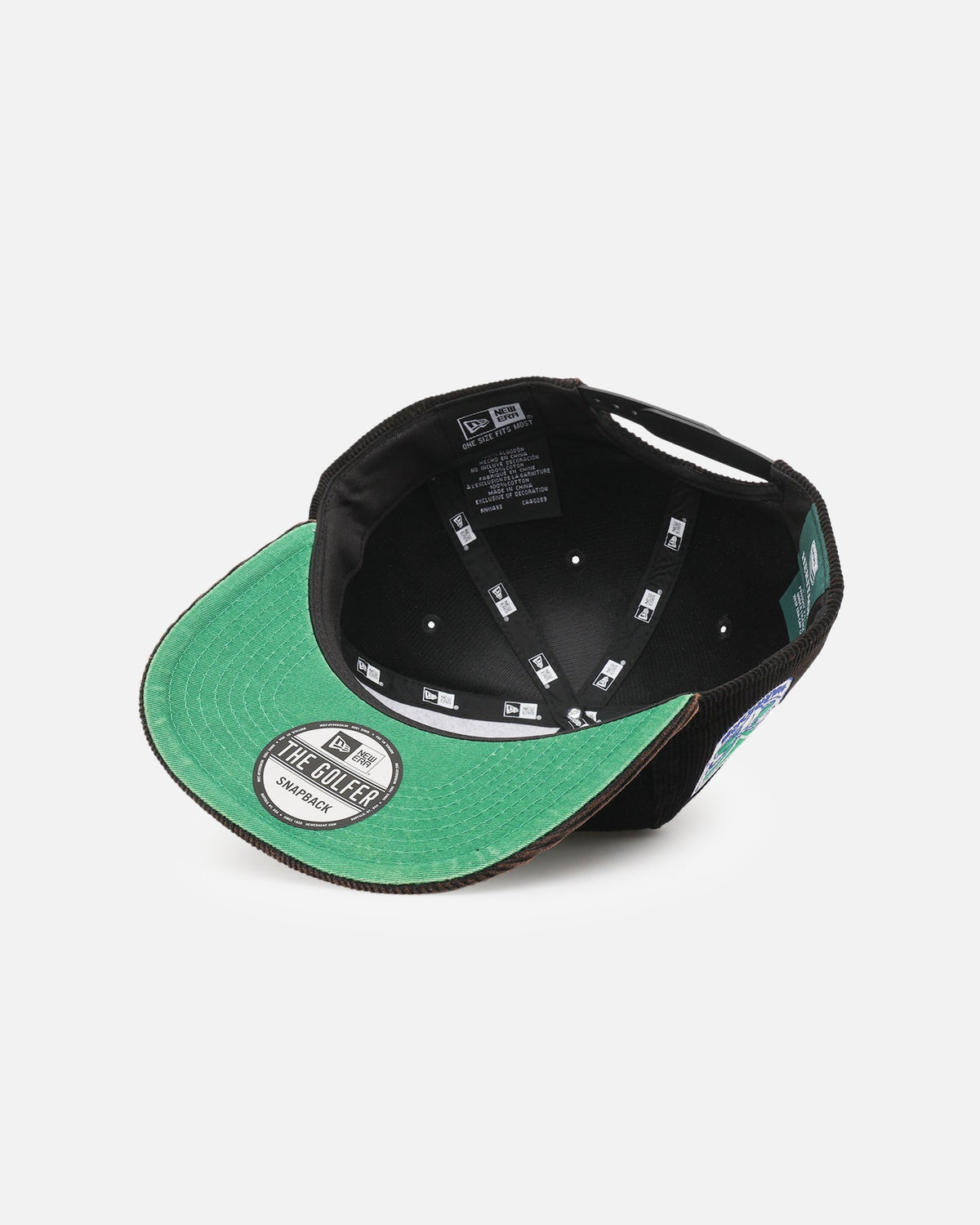 New Era New Era New Zealand Warriors 'NRL Golfer Washed Black' Pre-Curved Corduroy Golfer Snapback Washed Black
