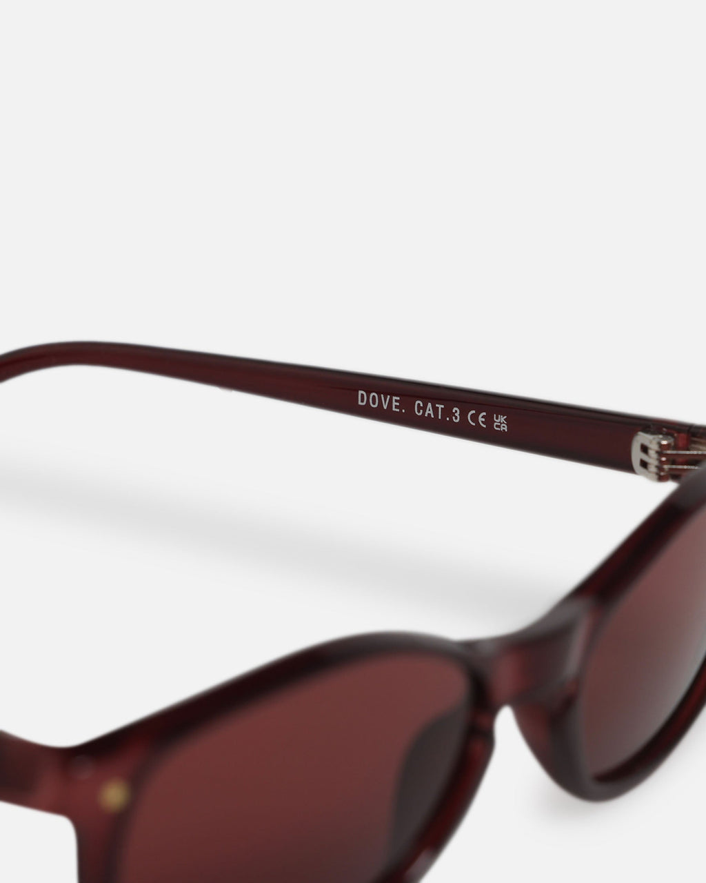 SZADE Szade Dove Sunglasses Cherry
