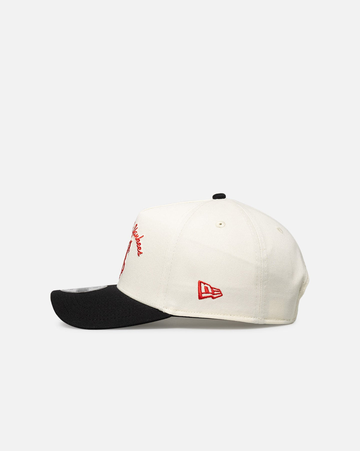 New Era New Era New York Yankees 'Galloping Horse' 9FORTY A-Frame Snapback White/Black