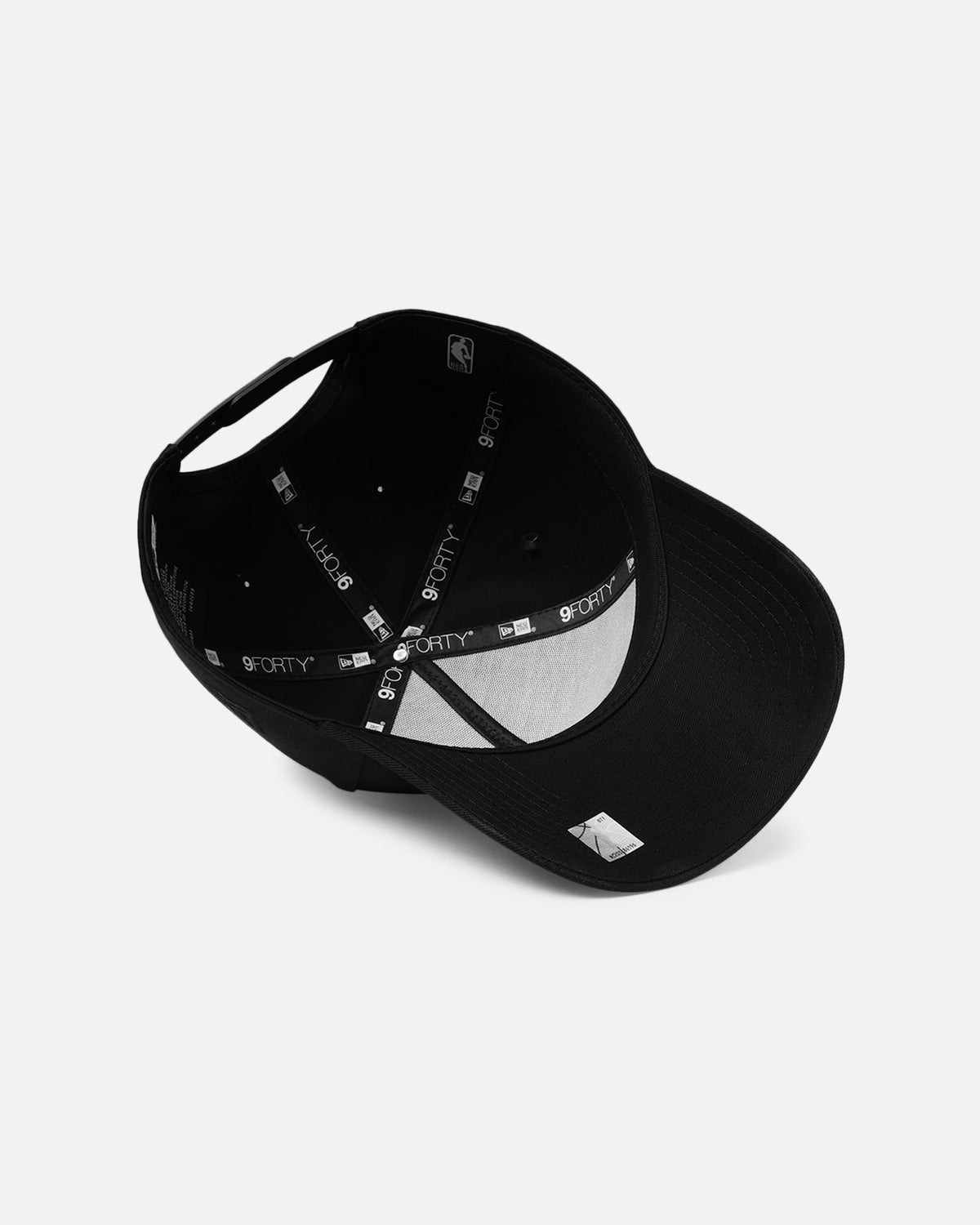 New Era New Era New York Knicks 'NBA Black On Black' 9FORTY A-Frame Snapback Black