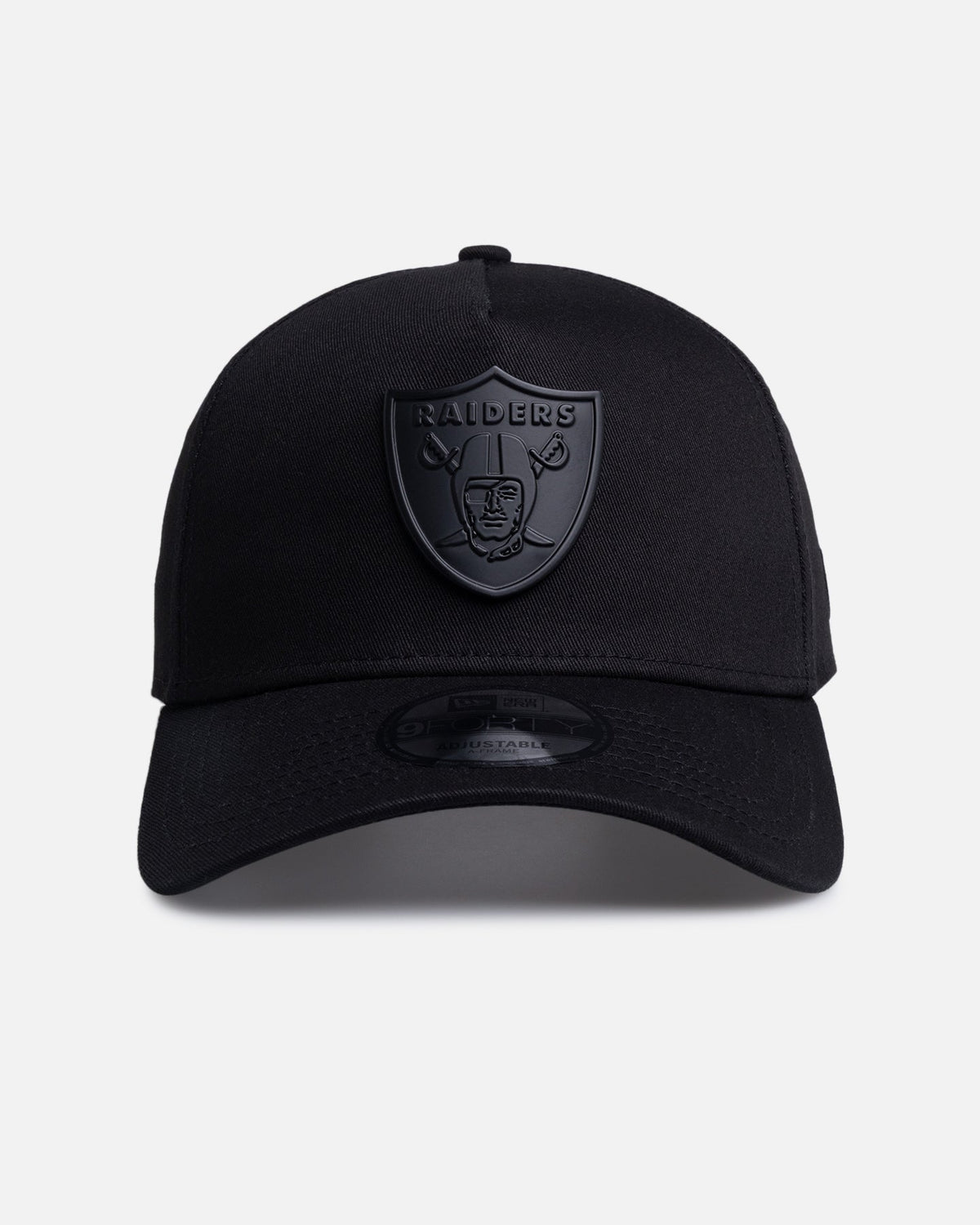 New Era Authentic New Era Las Vegas Raiders 'Black Metal Badge' 9FORTY A-Frame Snapback Black