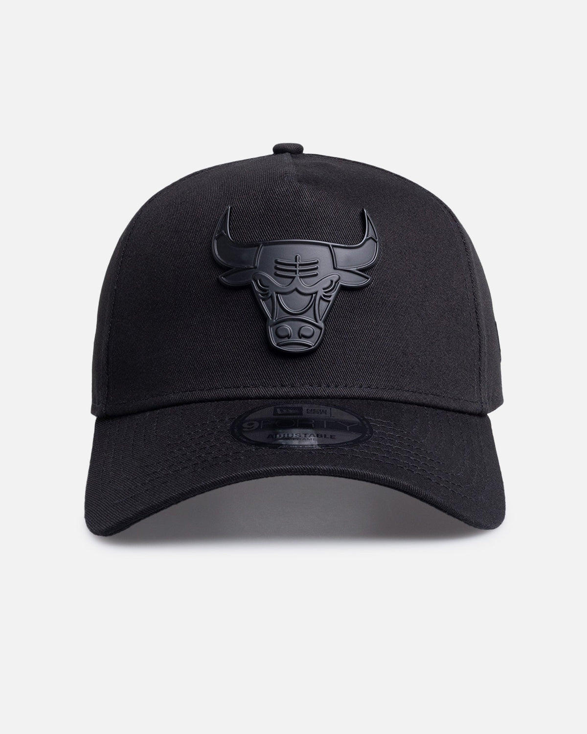 New Era New Era Chicago Bulls 'Black Metal Badge' 9FORTY A-Frame Snapback Black