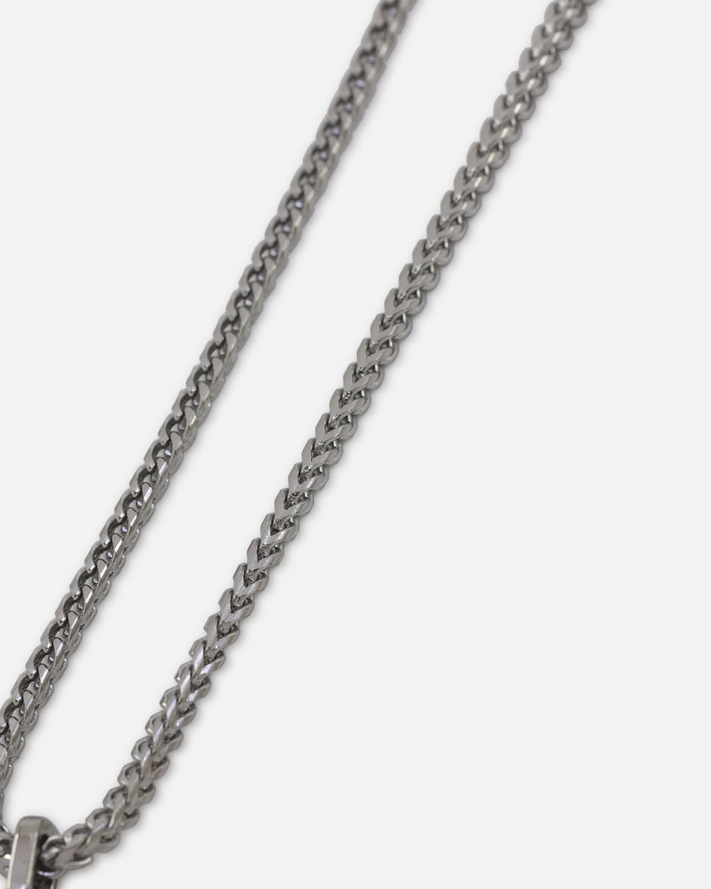 GUESS MAINLINE Guess Mainline 26" 4G Rebel Charm Necklace Silver