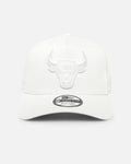 New Era New Era Chicago Bulls 'White/Grey Undervisor' 9FORTY A-Frame Snapback White/White
