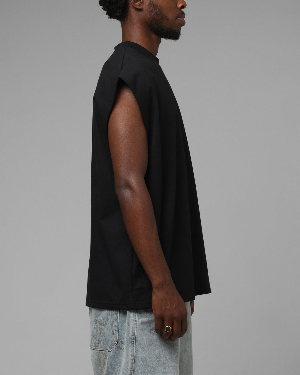 LOITER Loiter Script Muscle T-Shirt Black