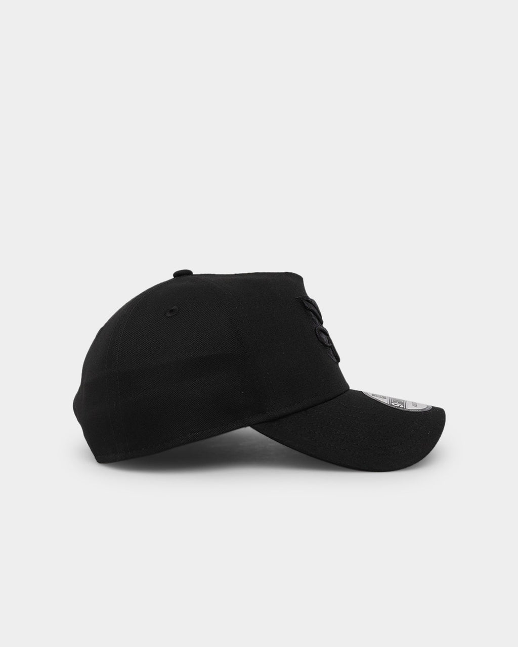 New Era New Era New Zealand Warriors 'Black On Black' 9FORTY A-Frame Snapback Black