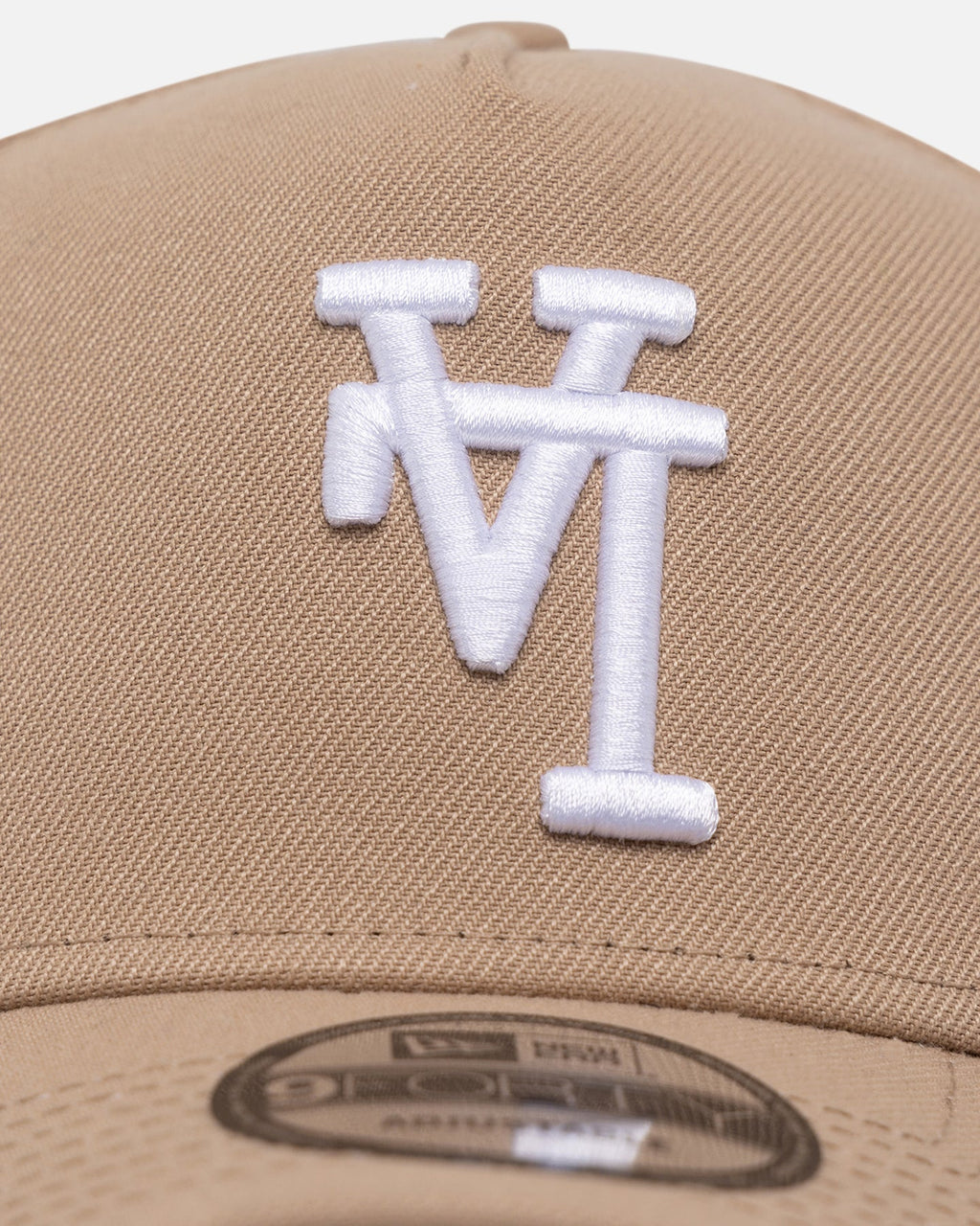 New Era New Era Los Angeles Dodgers 'Upside Down LA Logo' 9FORTY A-Frame Snapback Camel