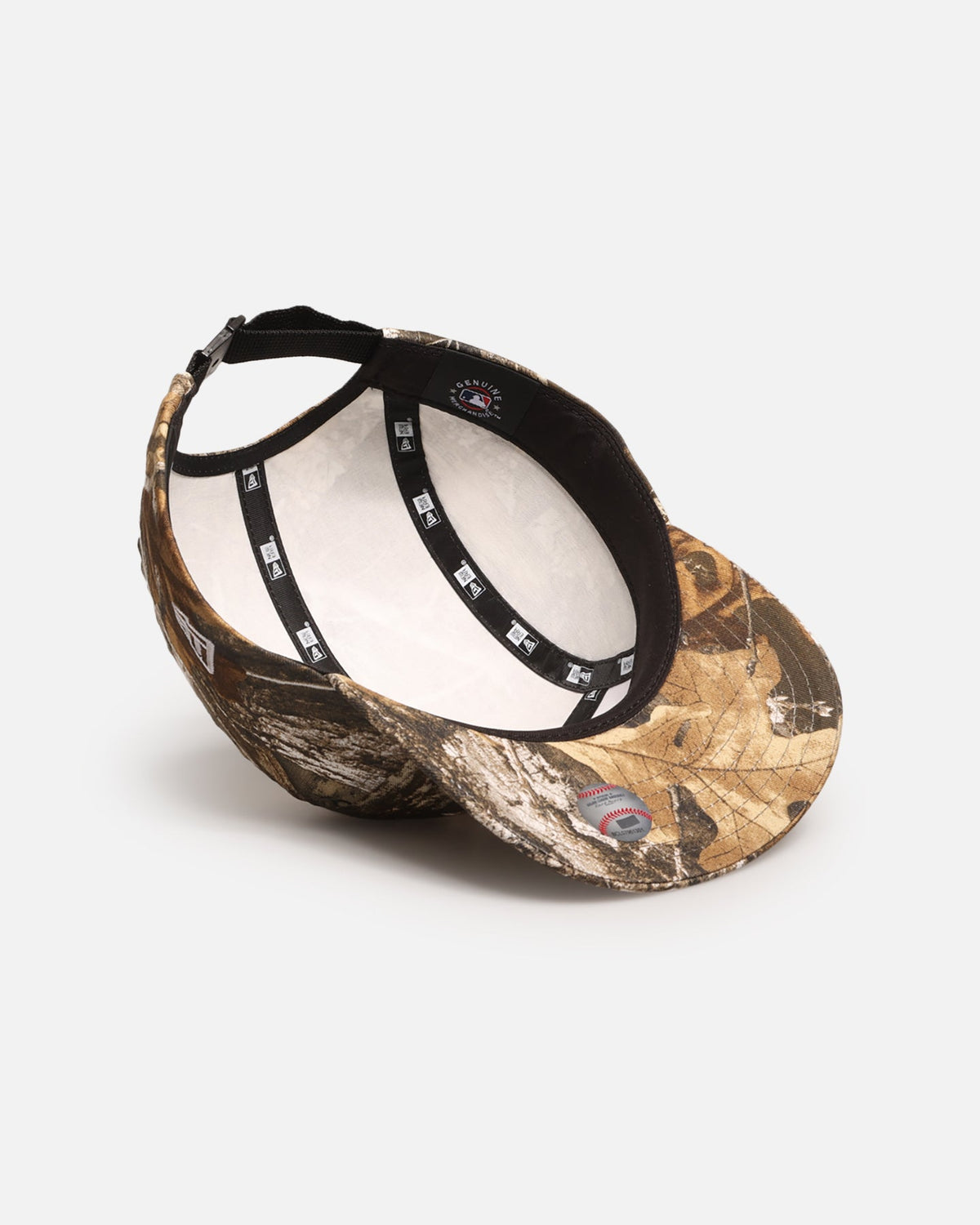 New Era Classic New Era New York Yankees 'Realtree Edge' Camper Strapback Realtree Camo