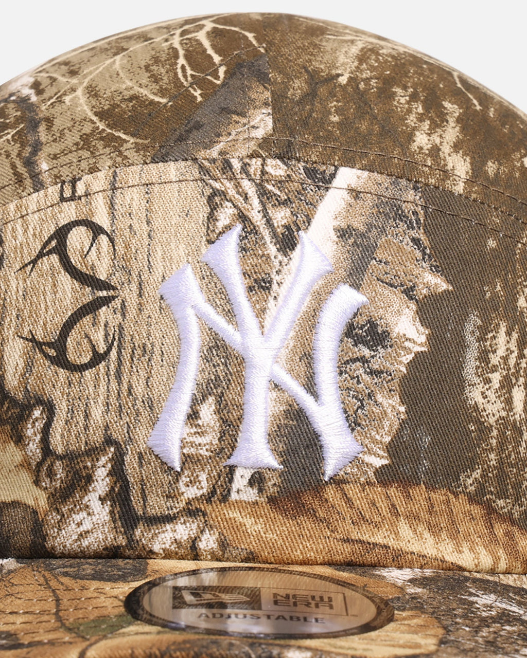 New Era Classic New Era New York Yankees 'Realtree Edge' Camper Strapback Realtree Camo
