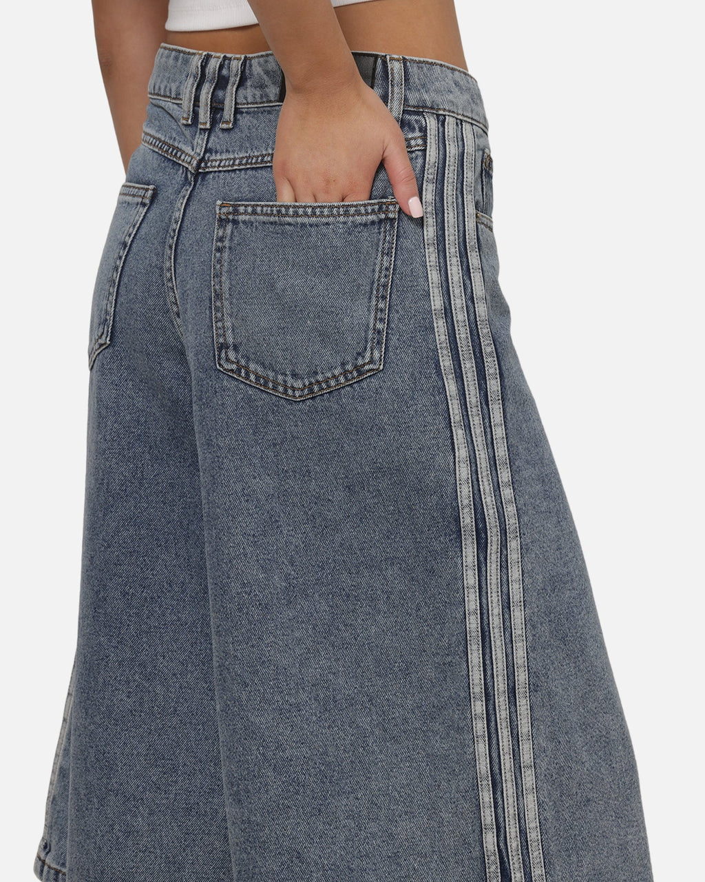 ADIDAS Original Adidas Women's Jorts Worn Blue
