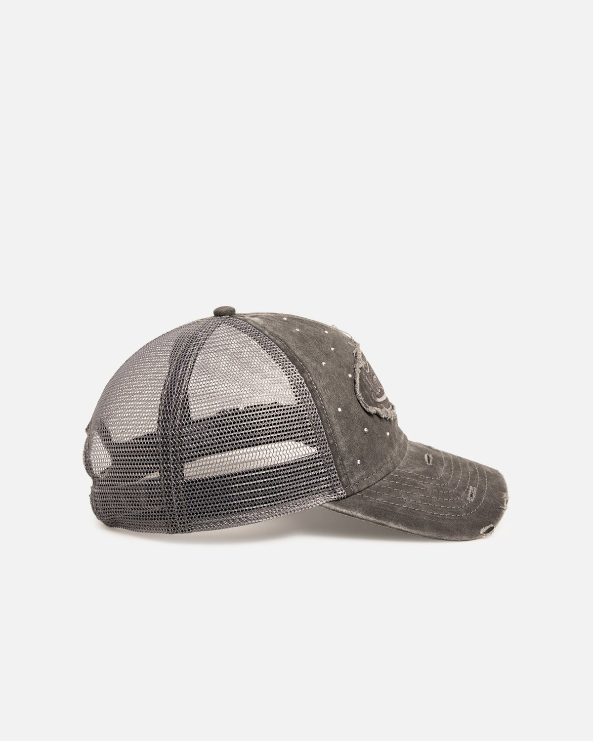 VON DUTCH Von Dutch Glitz Trucker Strapback Black Wash