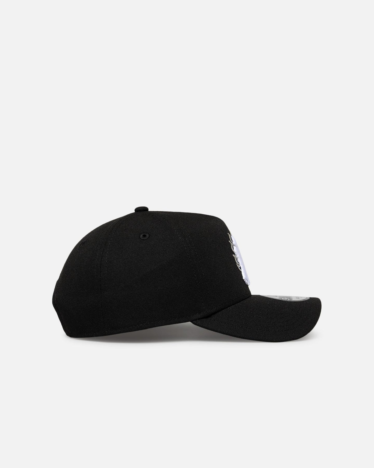 New Era Official New Era New York Yankees 'Flame Logo' 9FORTY A-Frame Snapback Black