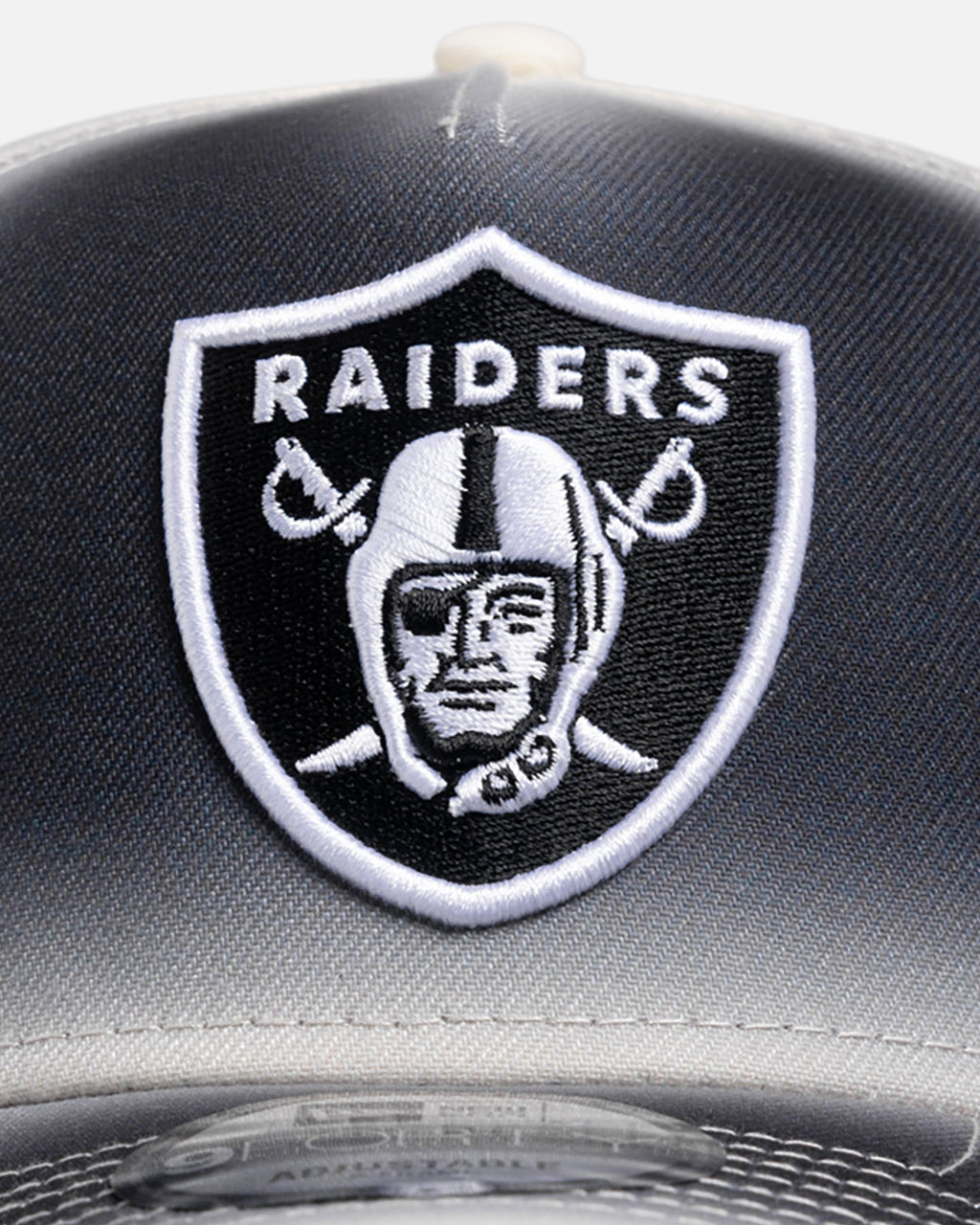 New Era New Era Las Vegas Raiders 'Gradient Edge Reverse' 9FORTY A-Frame Snapback Black/White