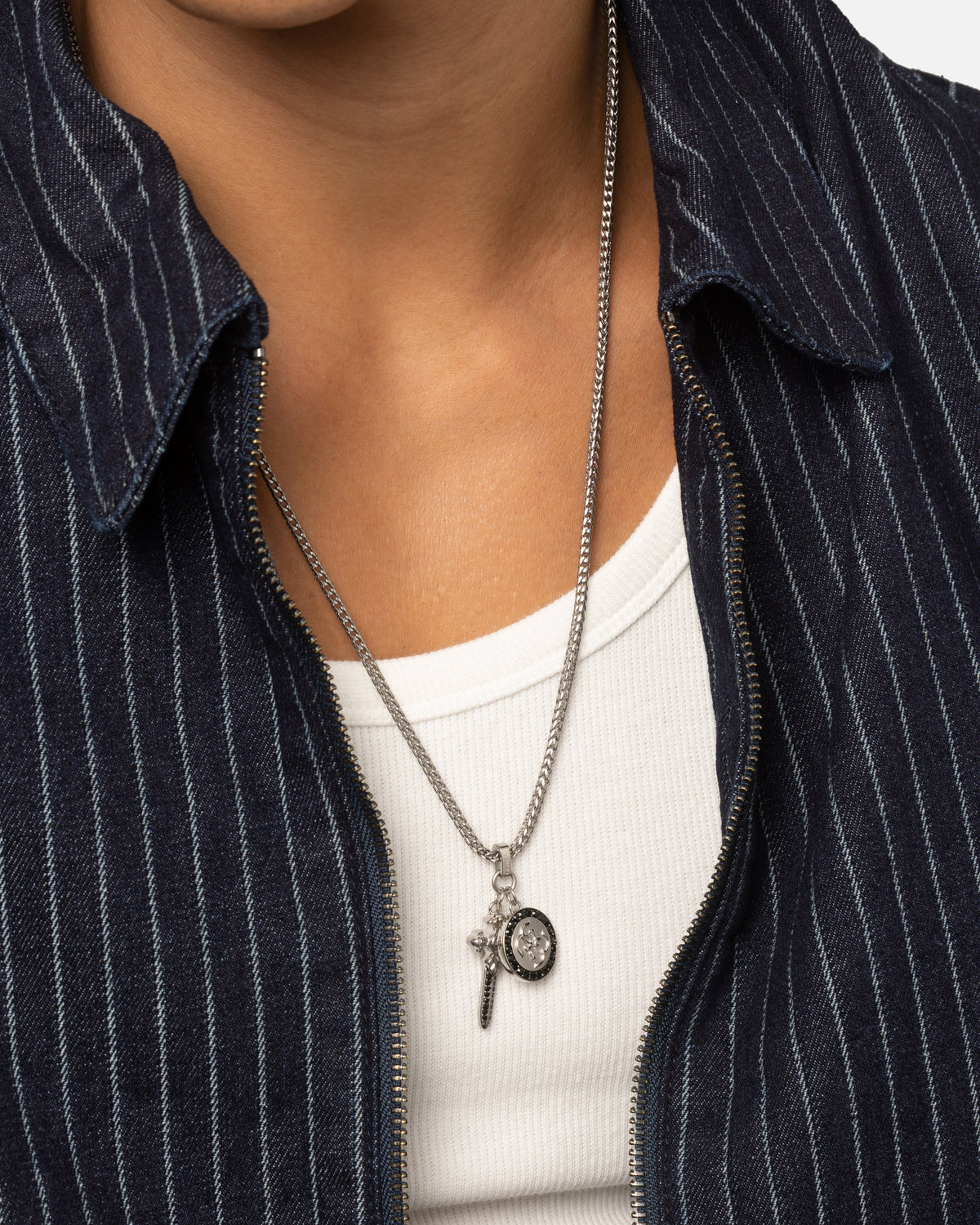 GUESS MAINLINE Official Guess Mainline Rebel Knight 26" 4G Coin And Dagger Necklace Silver