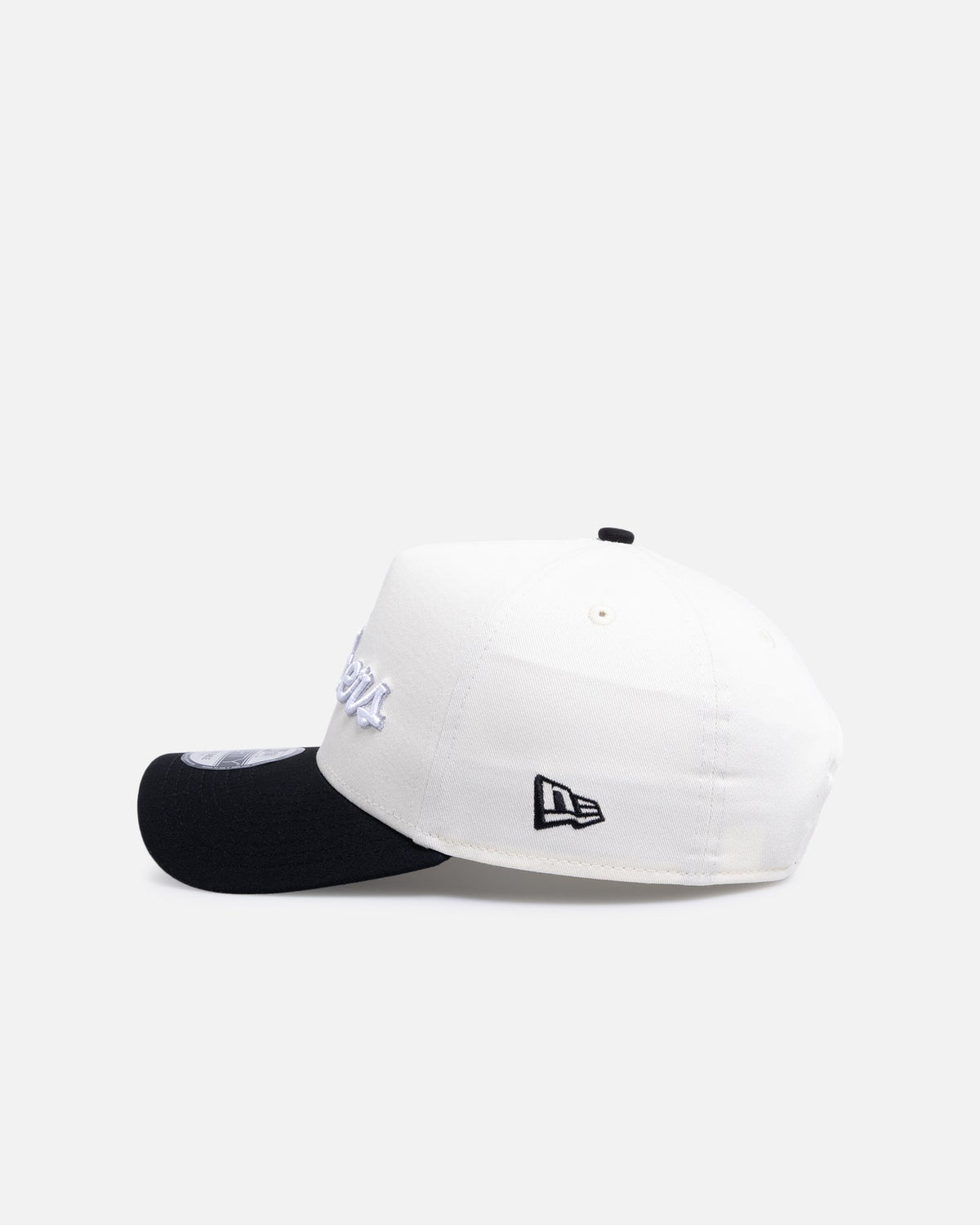 New Era Original New Era Penrith Panthers 'Chrome Script' 9FORTY A-Frame Snapback Official Team Colour
