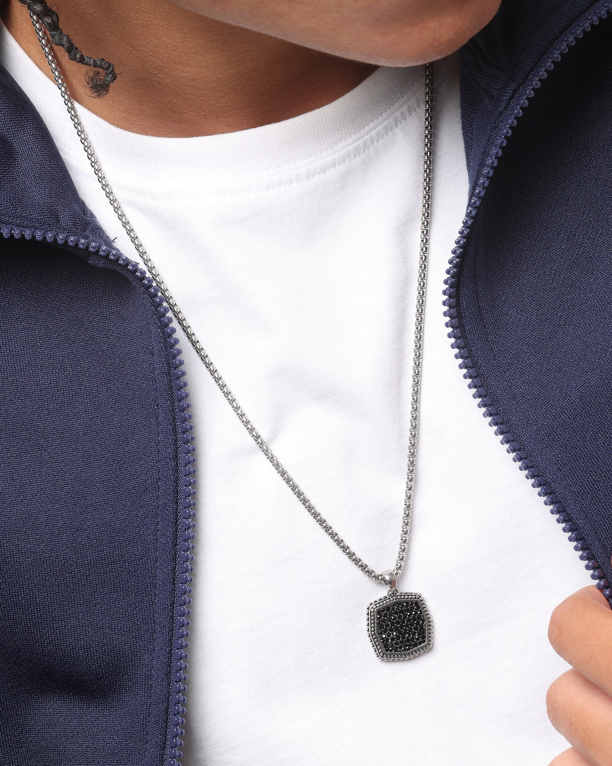GUESS MAINLINE Original Guess Mainline Back To Black Octagon Necklace Black