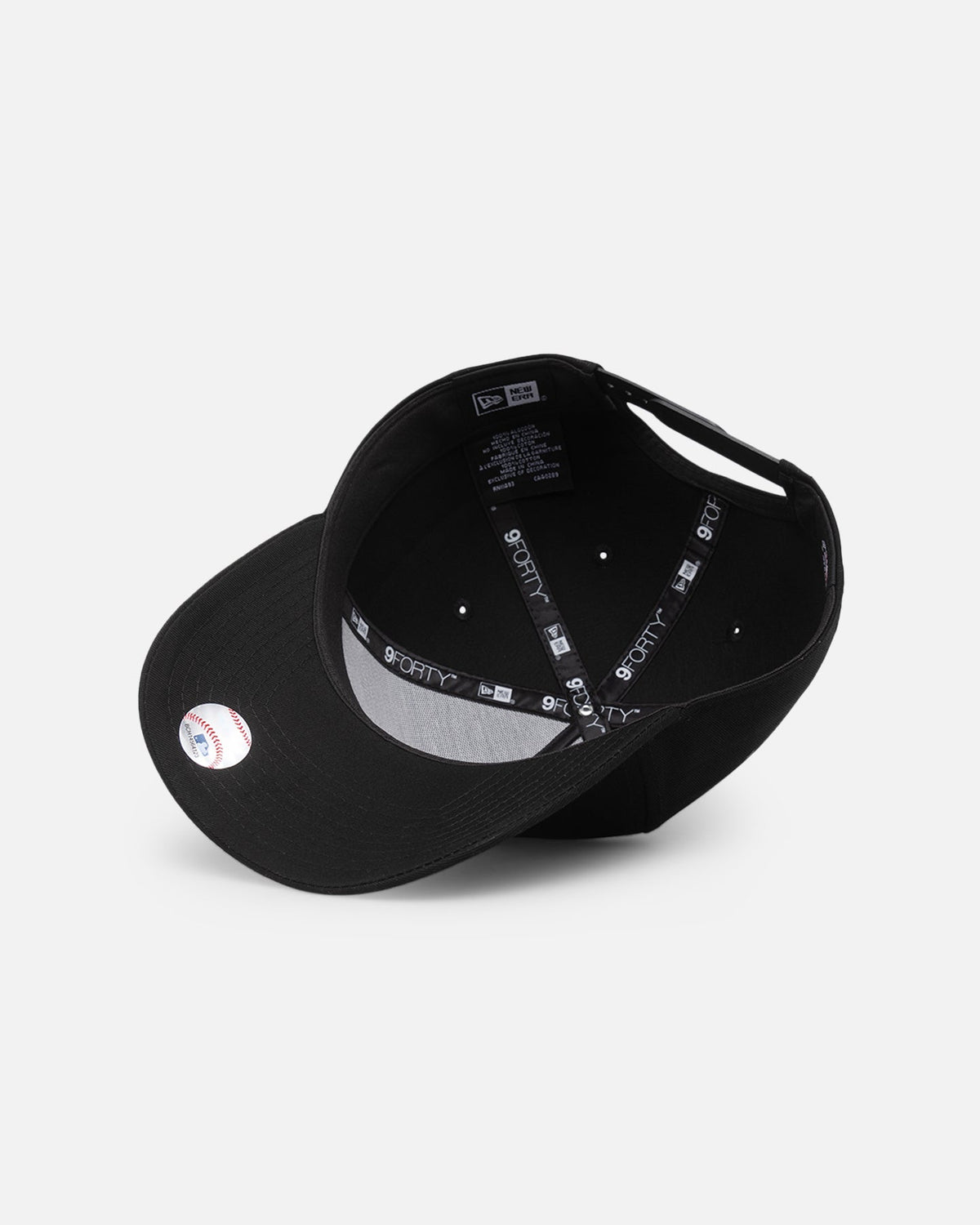 New Era New Era San Francisco Giants 'Black/White' 9FORTY A-Frame Snapback Black/White