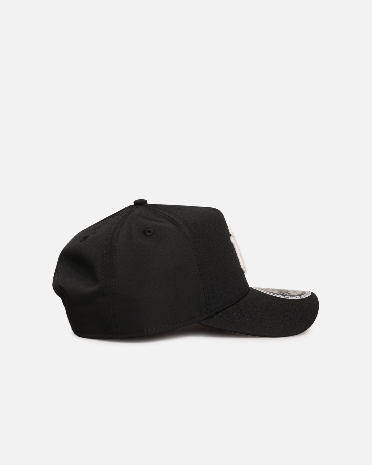New Era New Era New York Yankees 'Glow Rose' 9FORTY A-Frame Snapback Black