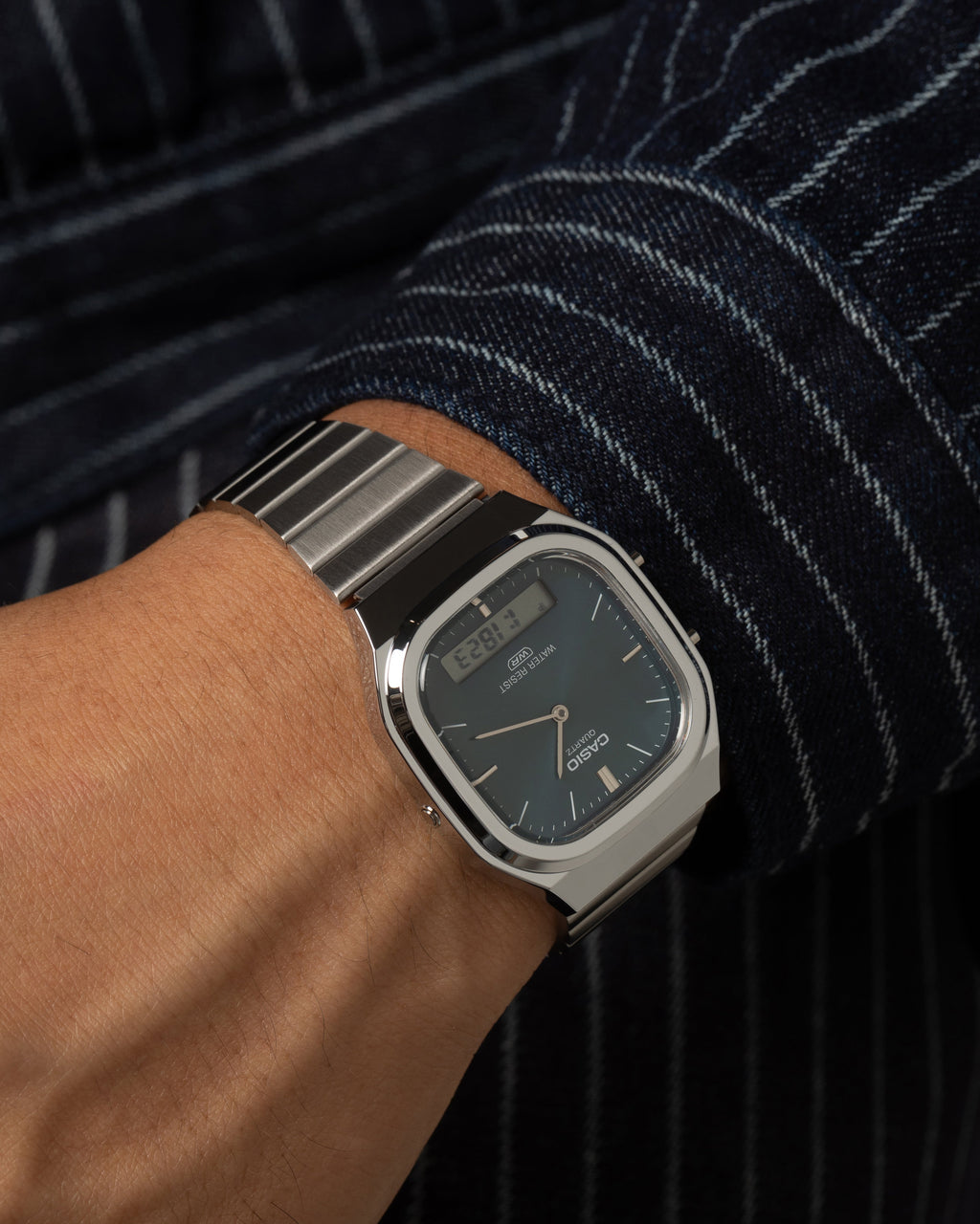 CASIO Official Casio AQ240E-3A Watch Silver