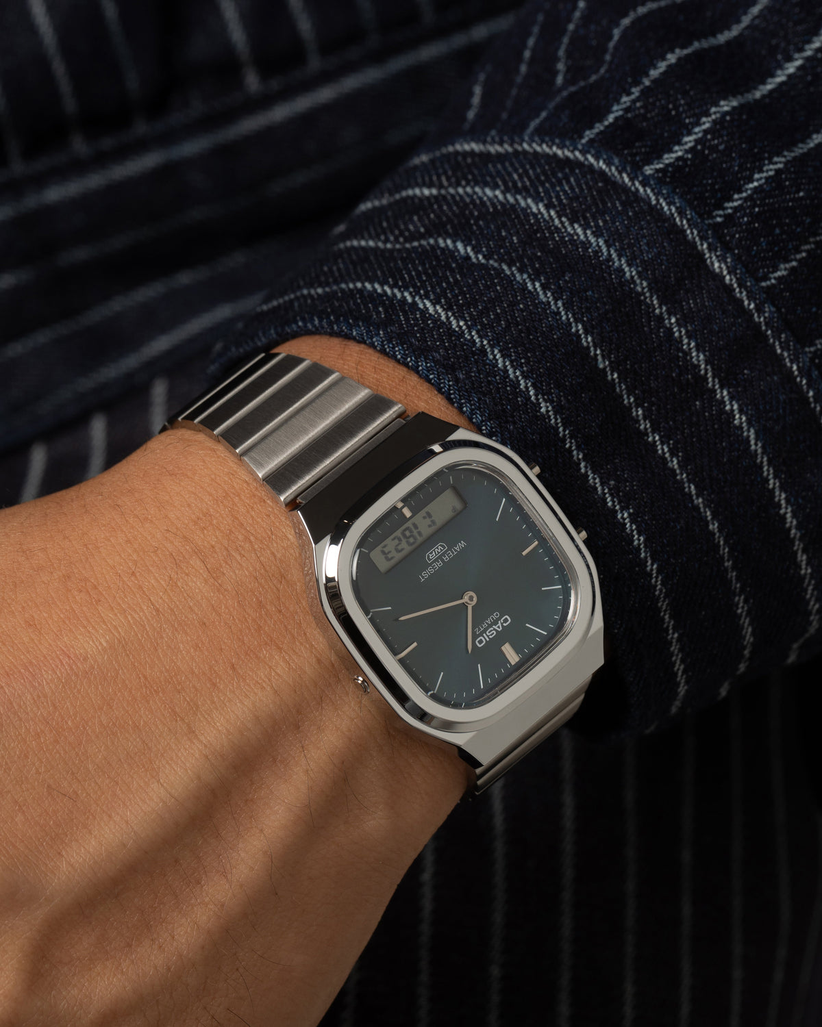 CASIO Official Casio AQ240E-3A Watch Silver